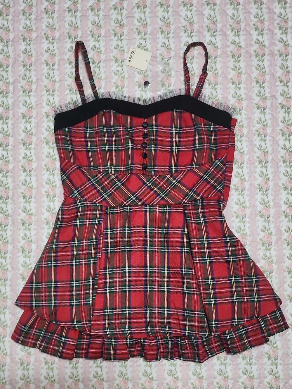 NWT 🎀 Tralala Red Plaid Peplum Camisole with Lace Trim